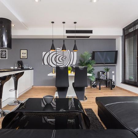 Inpoint Spacious Apartments Near Main Square & Kazimierz District Cracovia Exterior foto