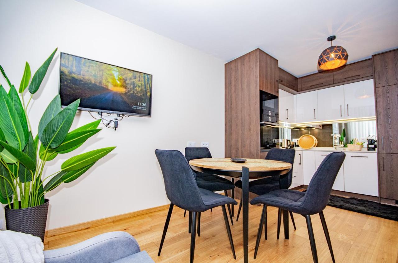 Inpoint Spacious Apartments Near Main Square & Kazimierz District Cracovia Exterior foto