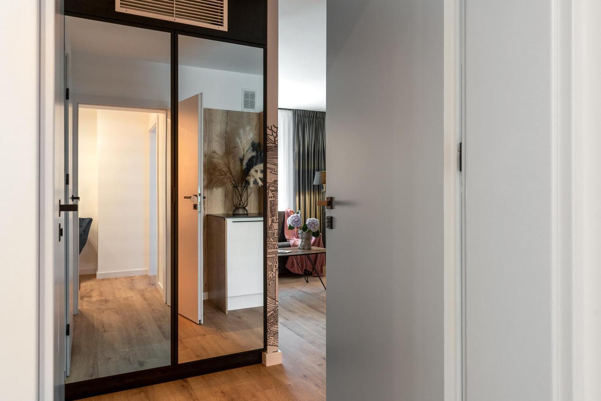 Inpoint Spacious Apartments Near Main Square & Kazimierz District Cracovia Habitación foto