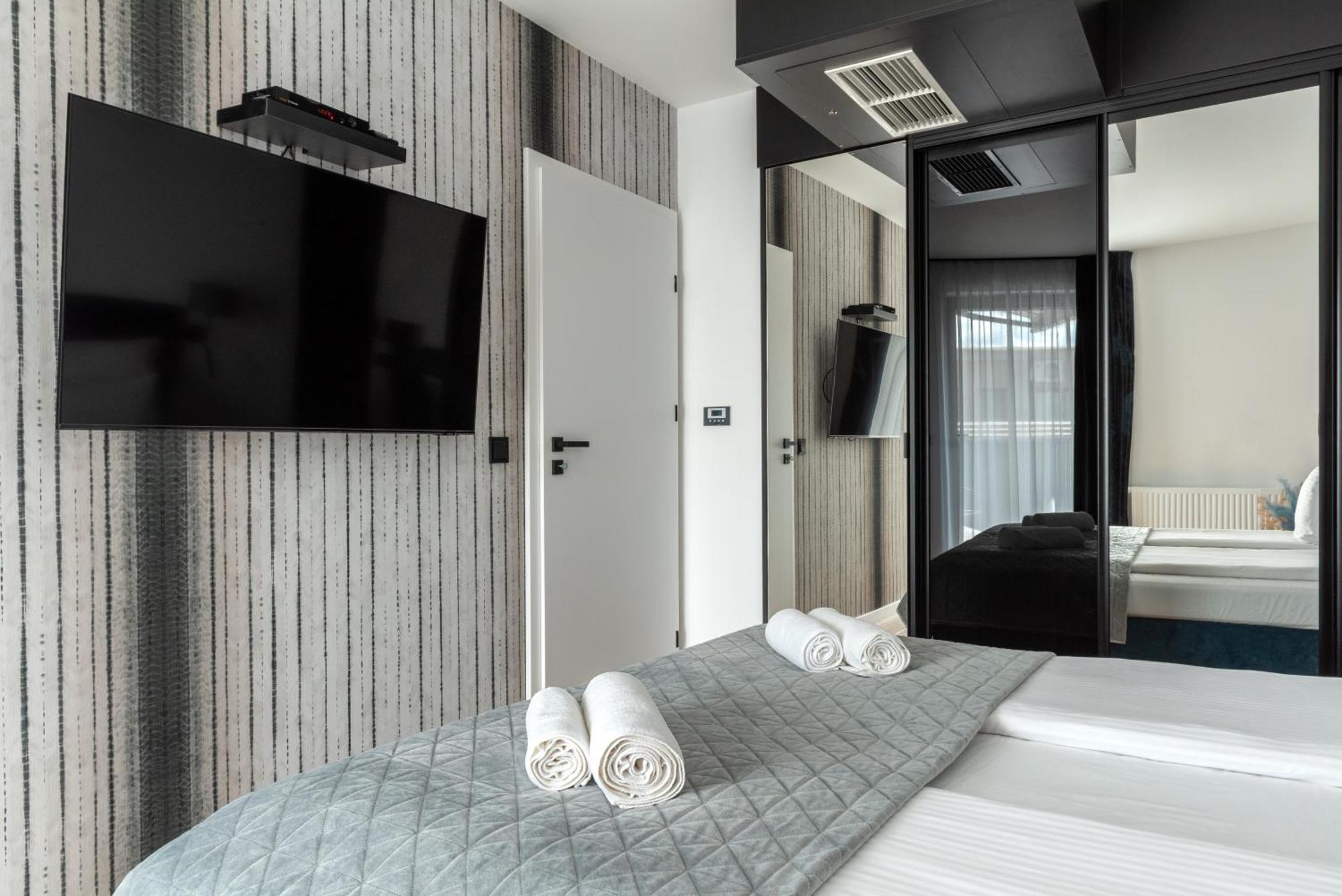 Inpoint Spacious Apartments Near Main Square & Kazimierz District Cracovia Habitación foto